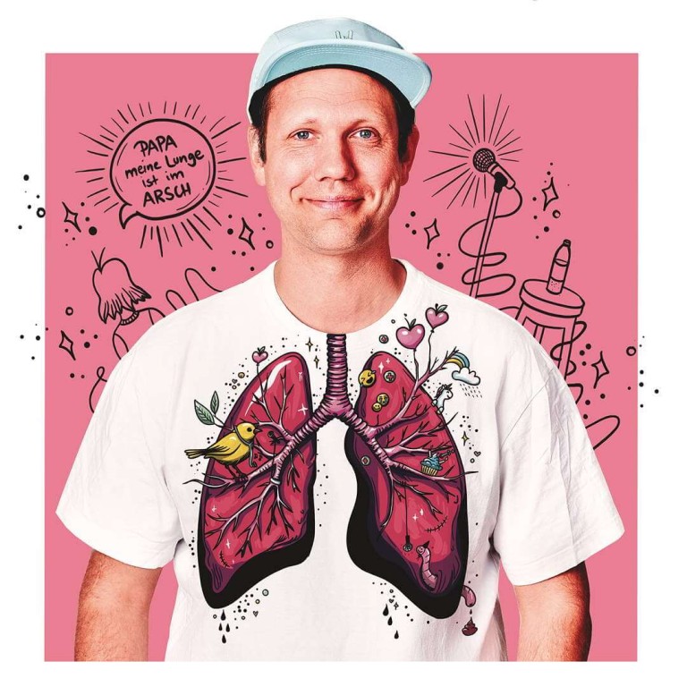 Archie Clapp_Neue Flügel_21.Okt.25_Stand Up Comedy Solo_im spezial Club live im Apollokino